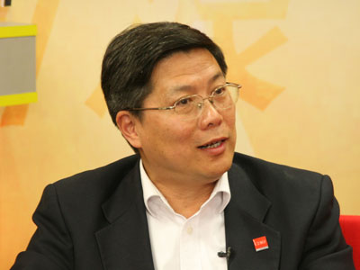 汤敏：房地产调控不当 或引发泡沫甚至崩盘 