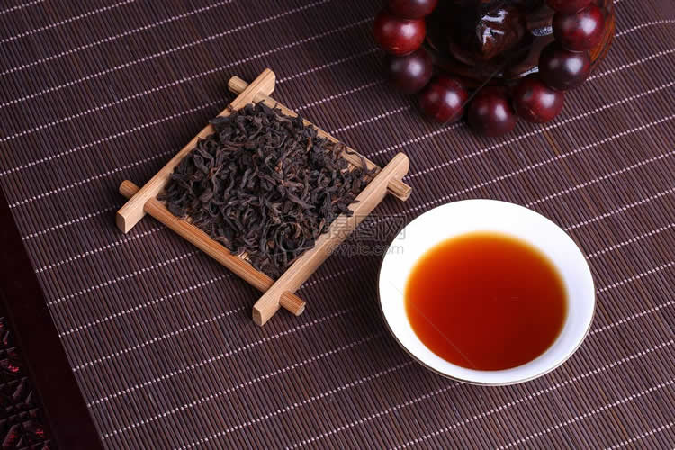 大红袍茶叶品鉴及冲泡